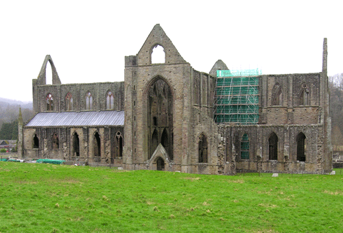 Monastic and settlement landscape associated with Picturesque Movement: relict archaeology: monastic (Cistercian Abbey of Tintern and significant associated monastic features); historic associations & ornamental/leisure and tourism (Picturesque Movement); industrial archaeology; medieval and post-medieval settlement/fields: organic cluster and later ribbon development settlement pattern; distinctive vernacular style (reuse of former conventual structures); traditional building materials and distinctive boundaries; communications; and wooded setting.