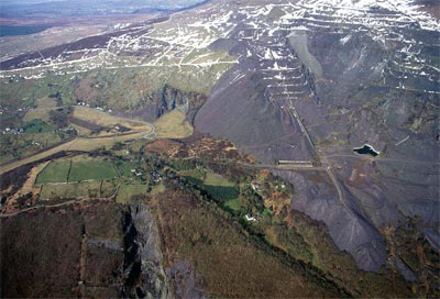 Industrial settlement (slate quarry) for senior staff