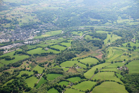 Pasture fields, hedgelines and trees, woodland