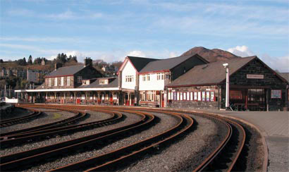 19th-century narrow gauge railway and infrastructure